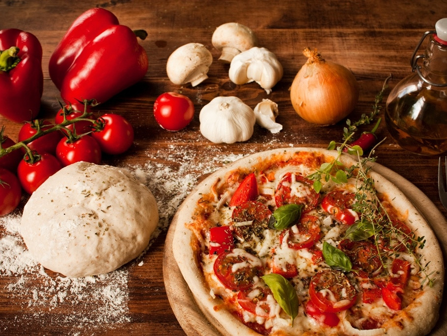 Tour gastronomico da Positano - La pizza di Sorrento