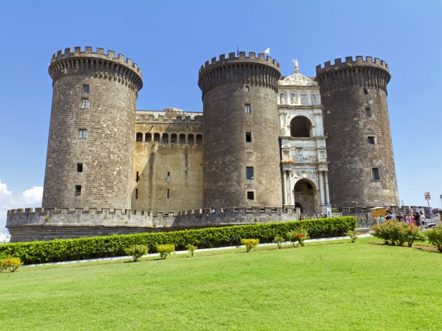 tour privato di Napoli - Maschio Angioino