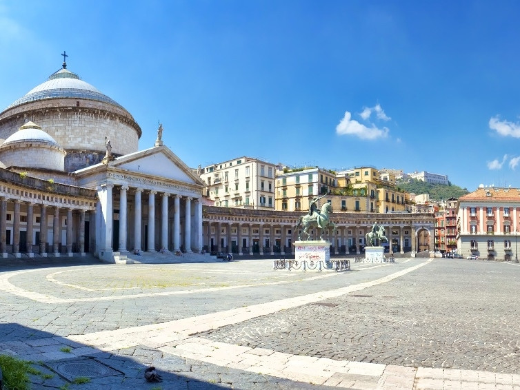 tour privato di Napoli - Piazza Plebiscito