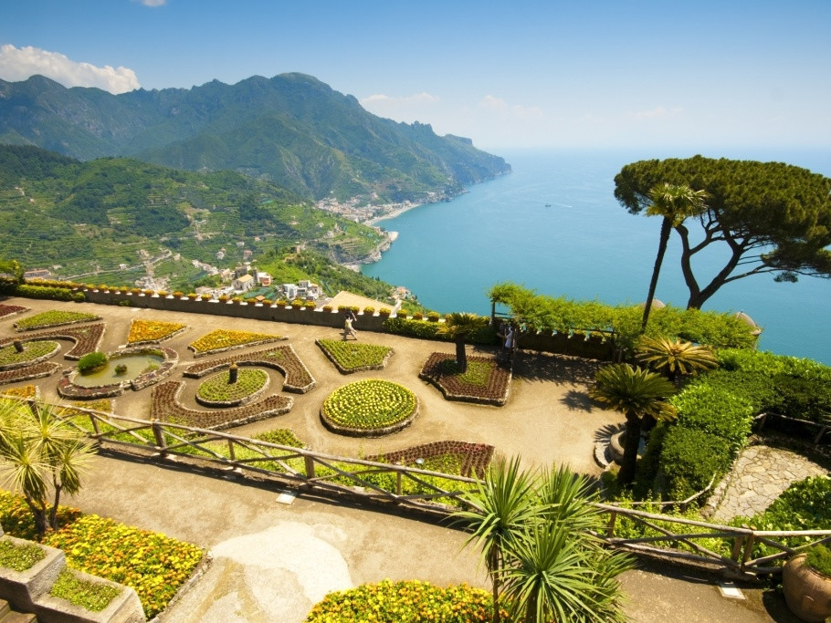 Ravello - Terrazza dell'infinito at Villa Cimbrone