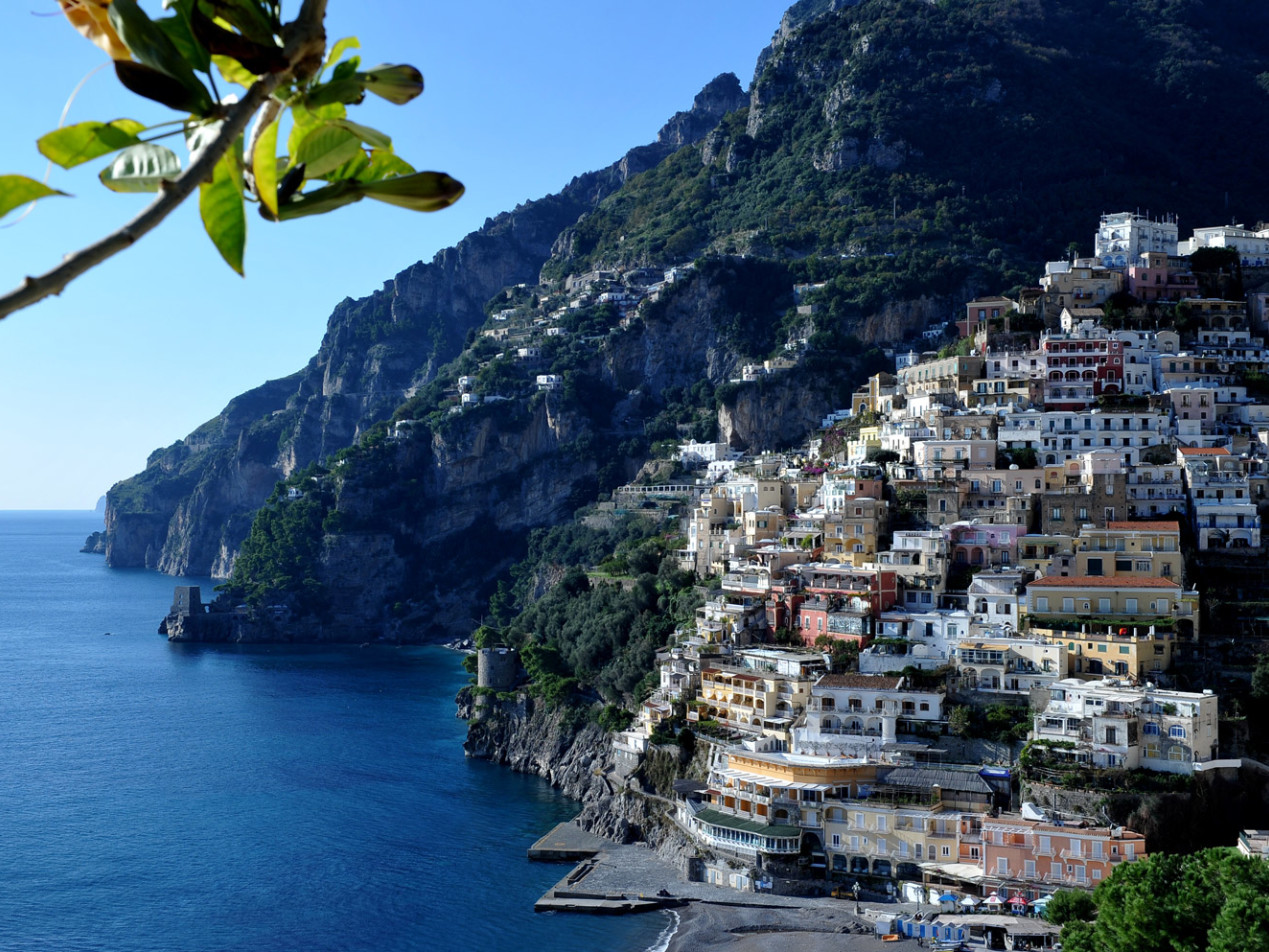 Tour della Costiera Amalfitana dal porto di Sorrento - Positano