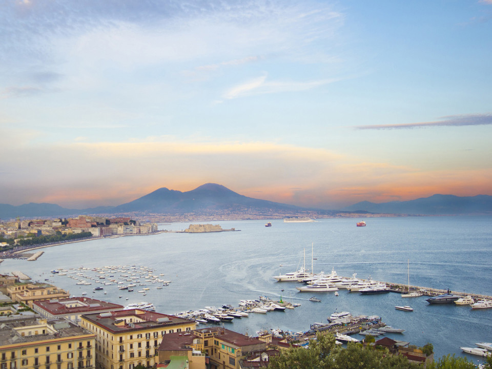 Escursioni dal porto di Napoli | My Positano Limo